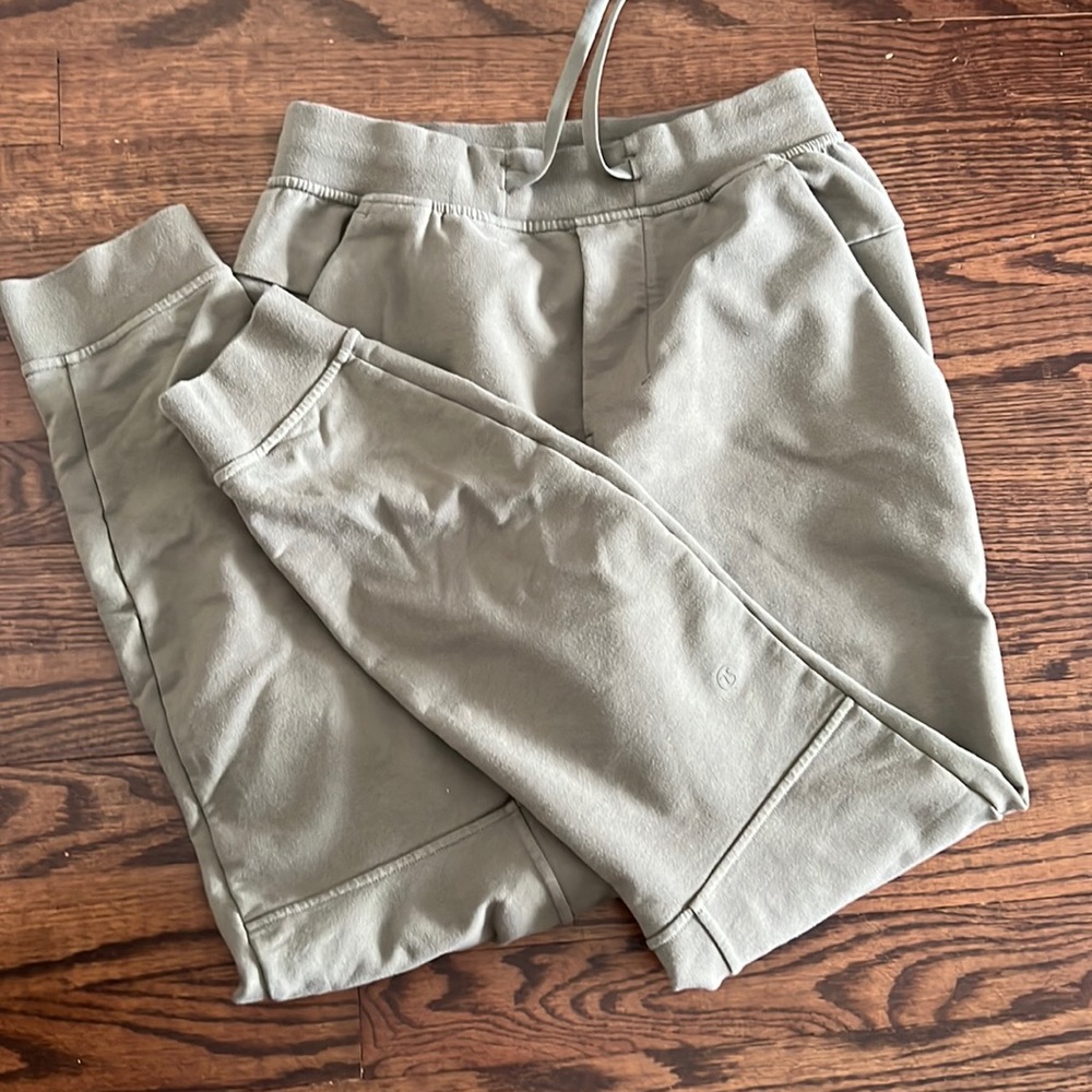 Lululemon Joggers